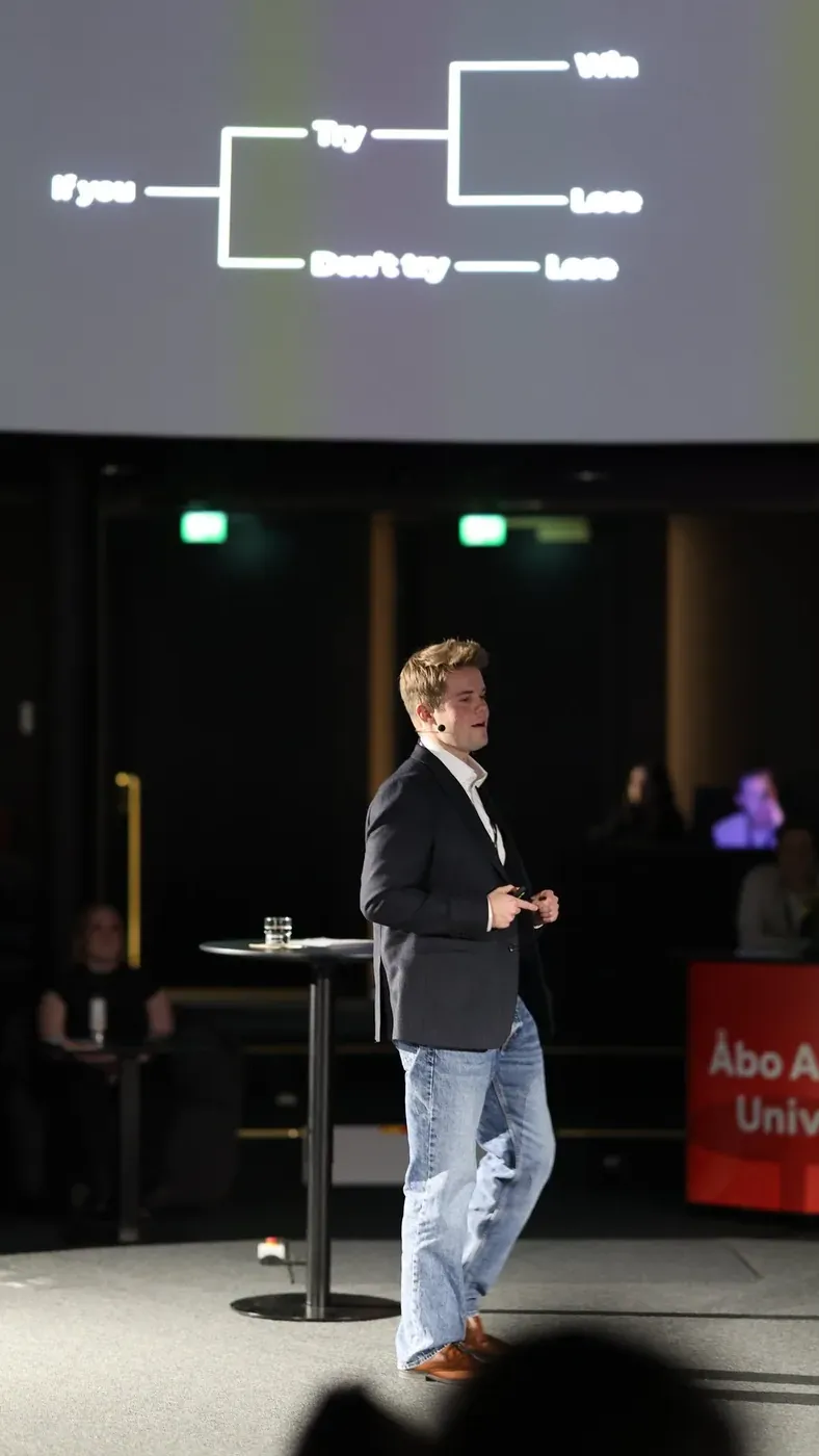 Speaking to students about entrepreneurship